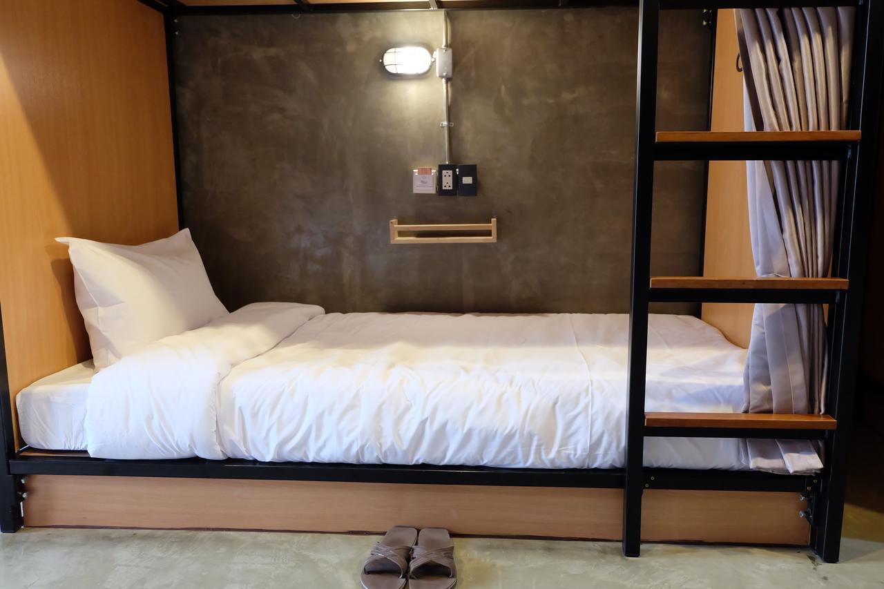 Sleepover Hostel Ban Bang Khwang Eksteriør bilde